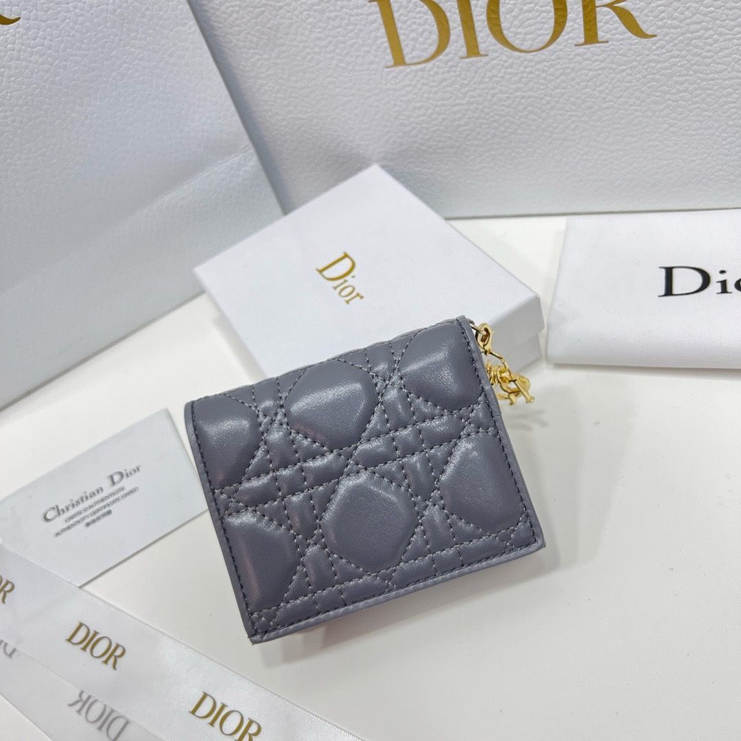 Dior レディディオール　財布　ブルーグレー 限定色 Dior レディディオール 財布 ブルーグレー 限定色 楽天市場