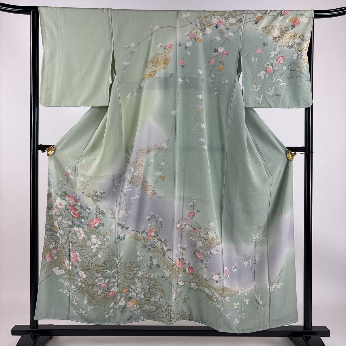 バイセル 着物 名品 付下げ 薄緑 流水 草花 風景 刺繍 総絞り 正絹 袷 身丈155cm 裄丈62.5cm ☆☆☆☆ バイセル 着物 名品 付下げ 薄緑 流水 草花 風景 刺繍 総絞り 正絹 袷 身丈