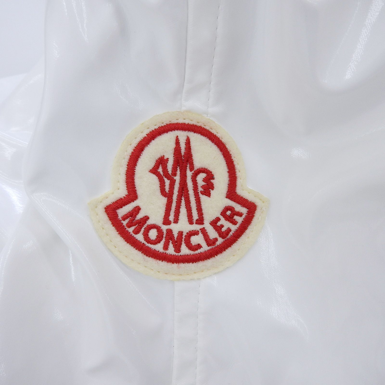 ナイロンコート