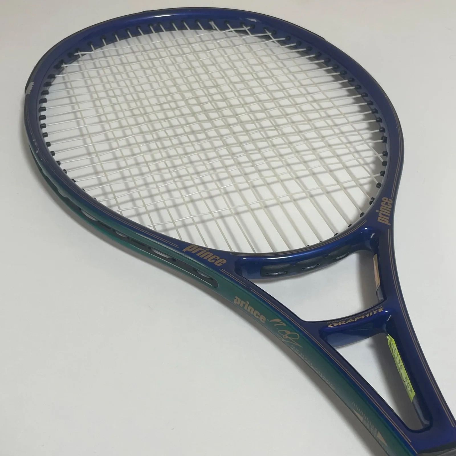プリンステニスラケットMICHAEL CHANG Graphite 中古】プリンス マイケルチャン グラファイト OSPRINCE MICHAEL
