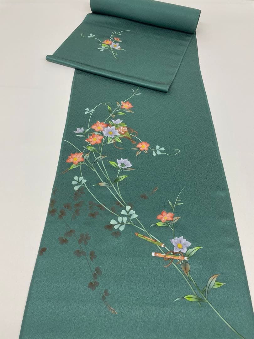 付け下げ 紋意匠 ストレートグリーン色 正絹 反物 - メルカリ