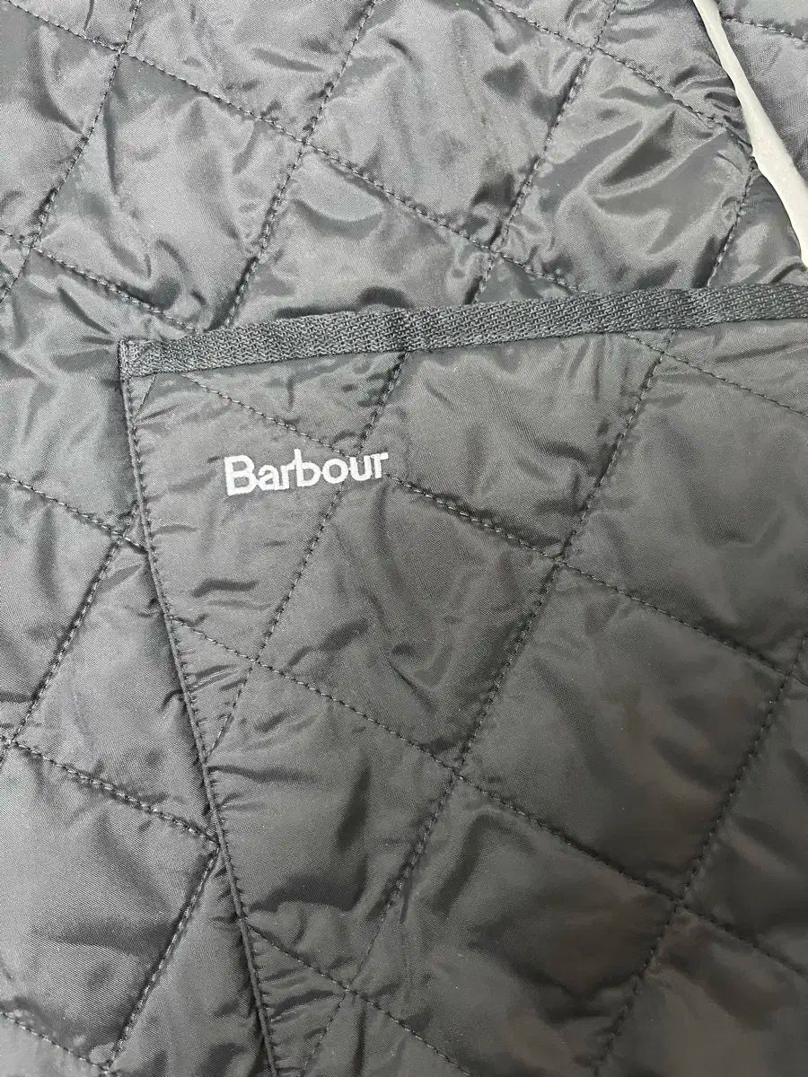 BARBOUR バブアー ボーイズ キルティングジャケット 黒 xl