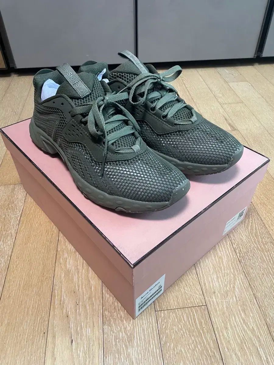 AcneStudios アクネストゥディオズ スタジオ ネット N3W レース カルマ スニーカーズ ストーングレー