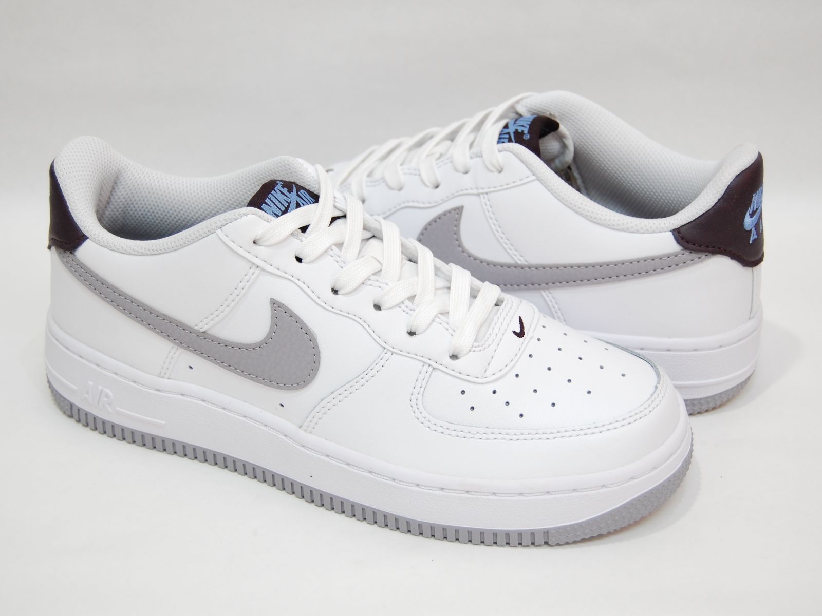Nike Air Force 1 ホワイト/バーガンディ 9.5 US NIKE Air Force 1 gs white/cement grey/burgundy ash ナイキ エア