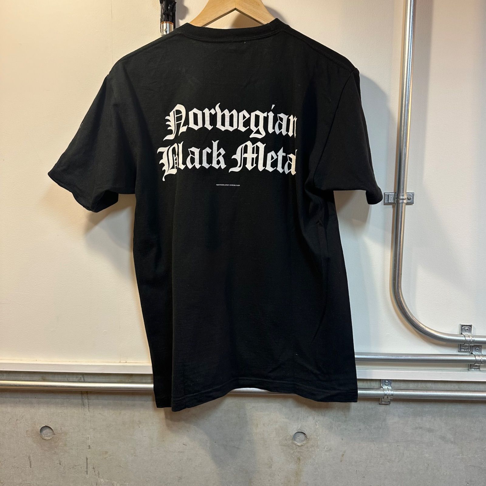 Norwegian black metal exhibition Tシャツ M ブラックメタル 写真展 - メルカリ