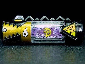 中古】ガシャポン 獣電戦隊キョウリュウジャー 獣電池05 6.プテラ