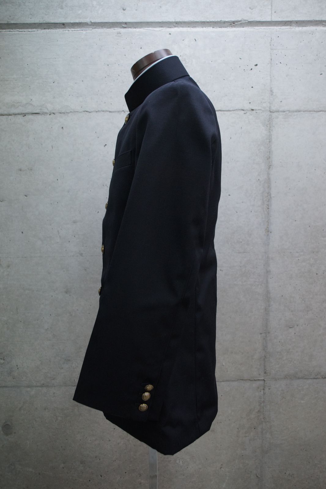 変形学生服