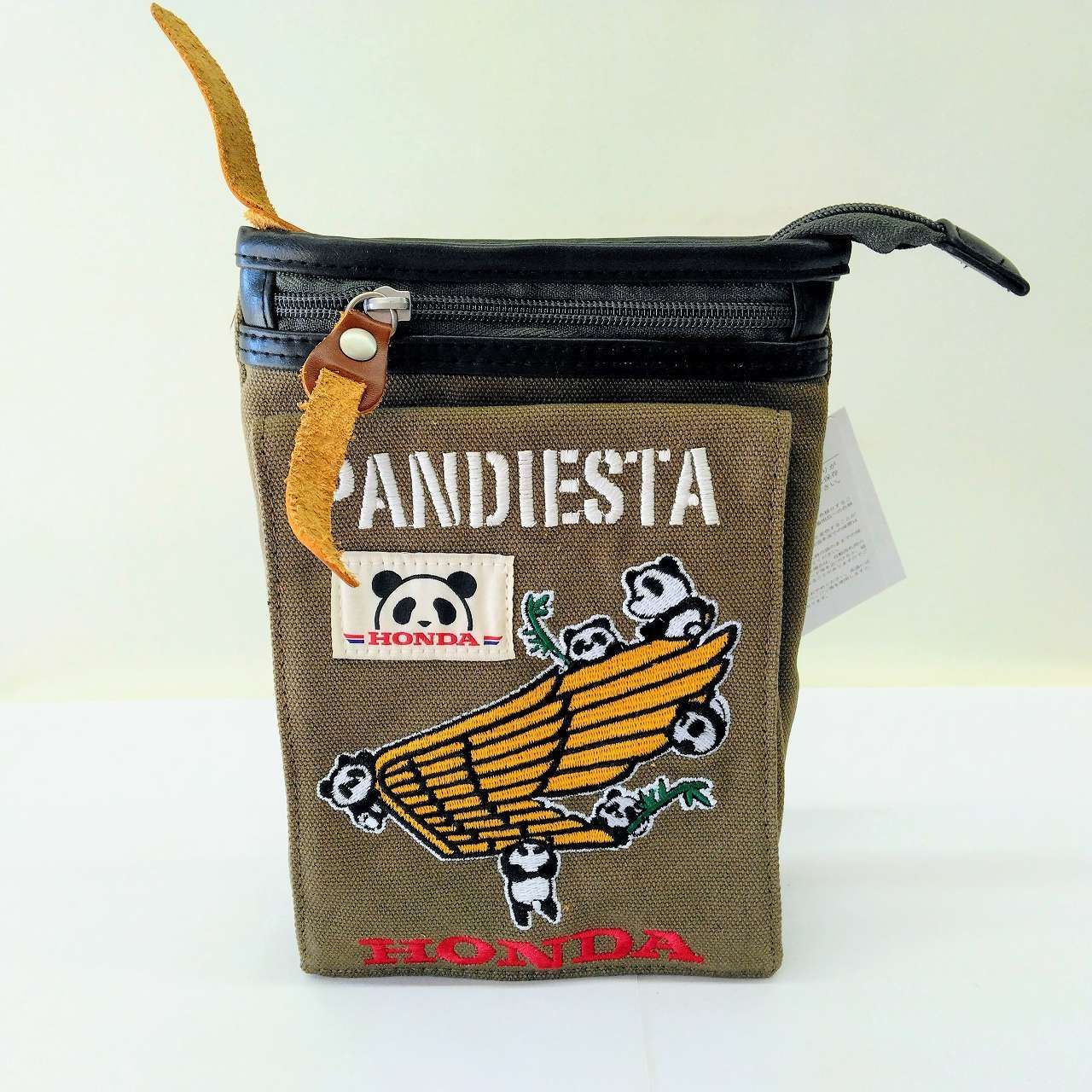 FURLA✨未使用級スパイバッグ ミニリュック レザー タッセルシルバー