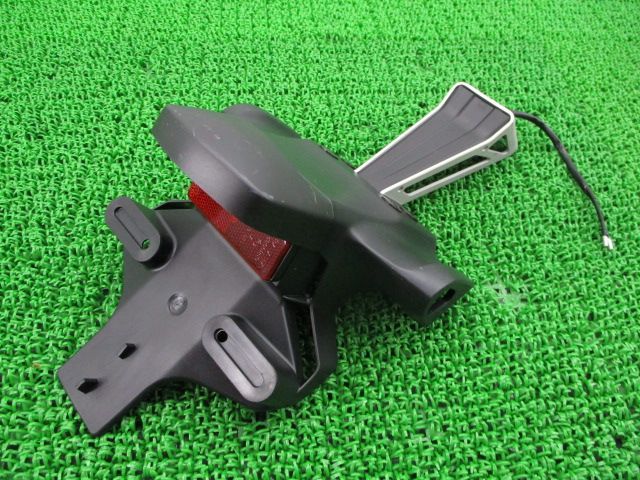 YZF-R6 リアフェンダー ヤマハ 純正  バイク 部品 ステー 割れ欠けなし そのまま使える 車検 Genuine