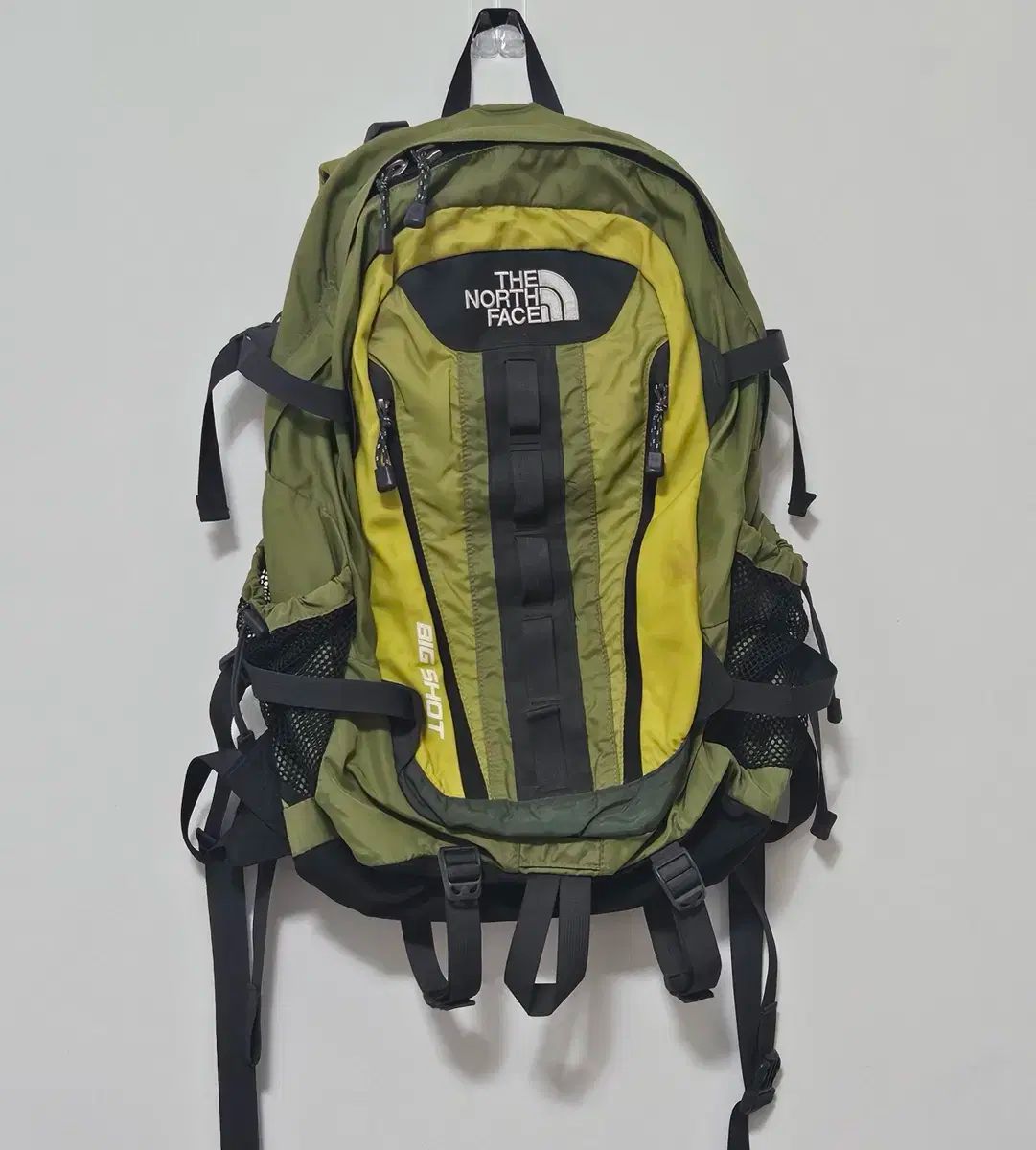 THE NORTH FACE ザ ノース フェイス ビッグショット バックパック オリーブ|イエロー