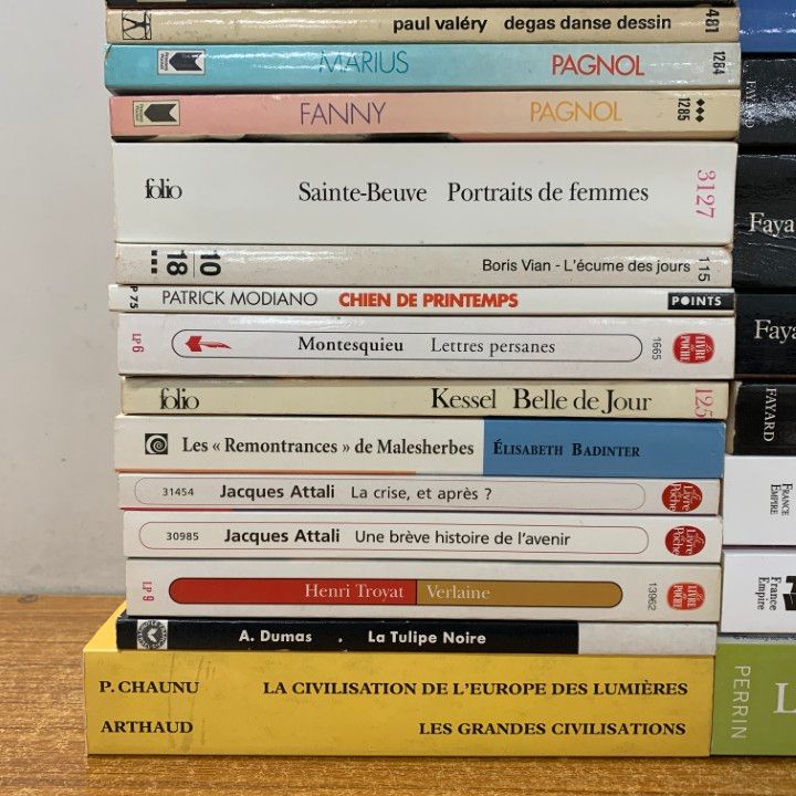 ■01)【同梱不可】フランス語の本・ペーパーバックなど まとめ売り約40冊大量セット/洋書/文明/歴史/ヨーロッパ/文学/宗教/信仰/ルイ14世/C 01)【同梱不可】フランス語の本・ペーパーバックなど まとめ売り