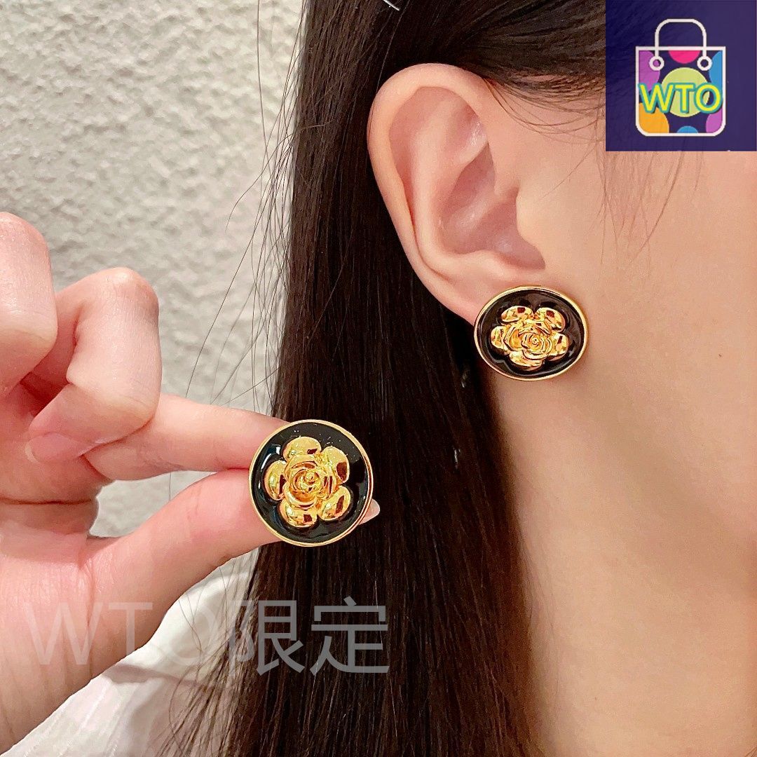 今日特価】CHANEL シャネル 中古 ダブル C イヤリング
