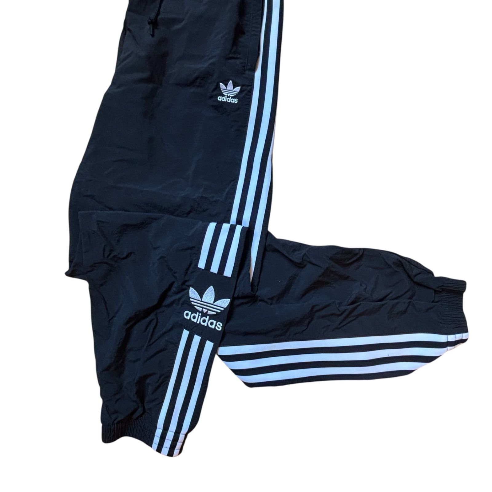 ☆adidas☆ アディダス 黒 トラックパンツ 女性L ジャージ