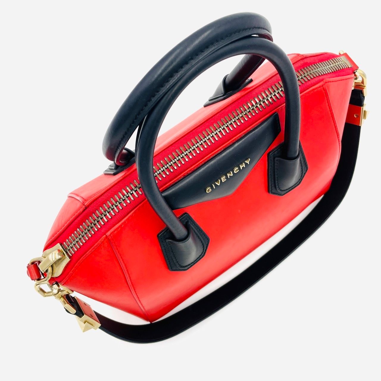 ジバンシィ GIVENCHY アンティゴナ ハンドバッグ 赤 ブラック