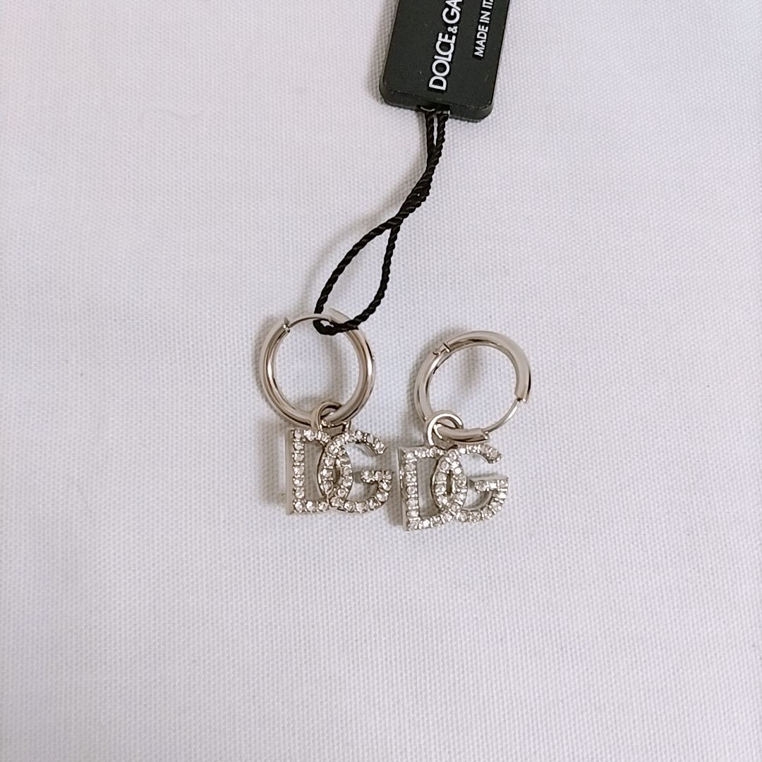 Dolce & Gabbana クレオールピアス DGペンダントロゴ ドルガバ 新品未使用】Dolce & Gabbana クレオールピアス DGペンダント