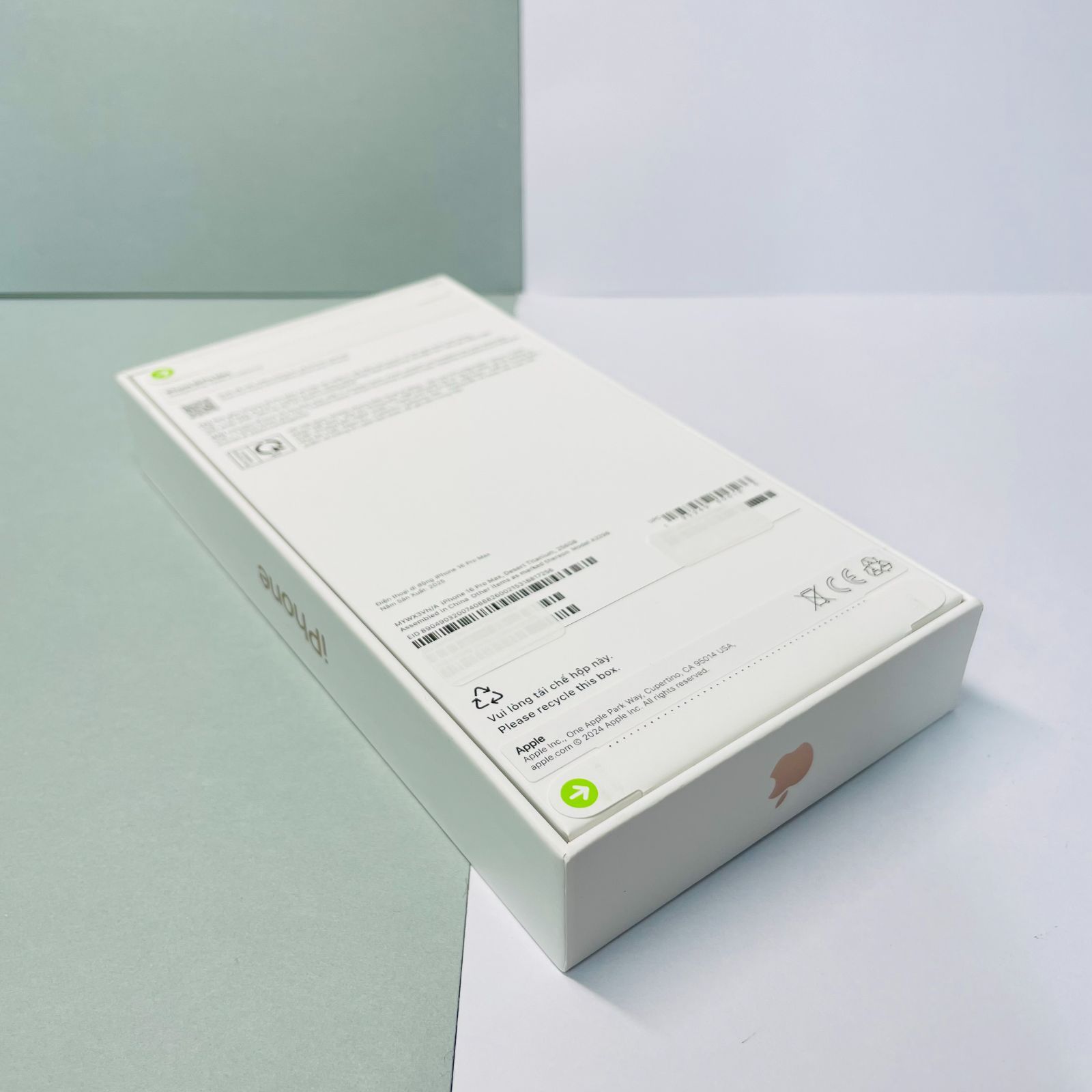 iPhone 16 Pro Max 256GB 海外SIMフリー シャッター音無し可能 - メルカリ