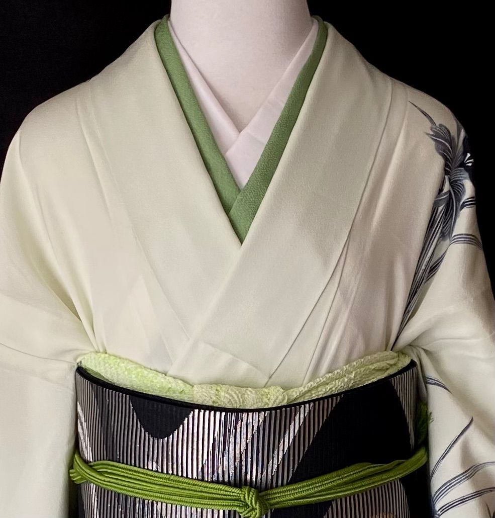 あやめ模様の付け下げ〉手描き SALE 単衣 薄い黄緑 夏着物 クール 