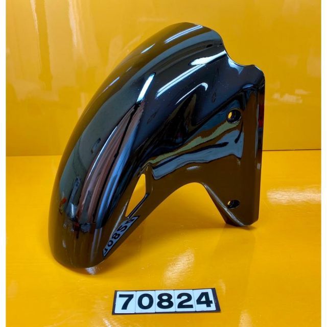 70824 HONDA ホンダ GL1800 SC47 フロントフェンダー 黒 61101-MCA-0000