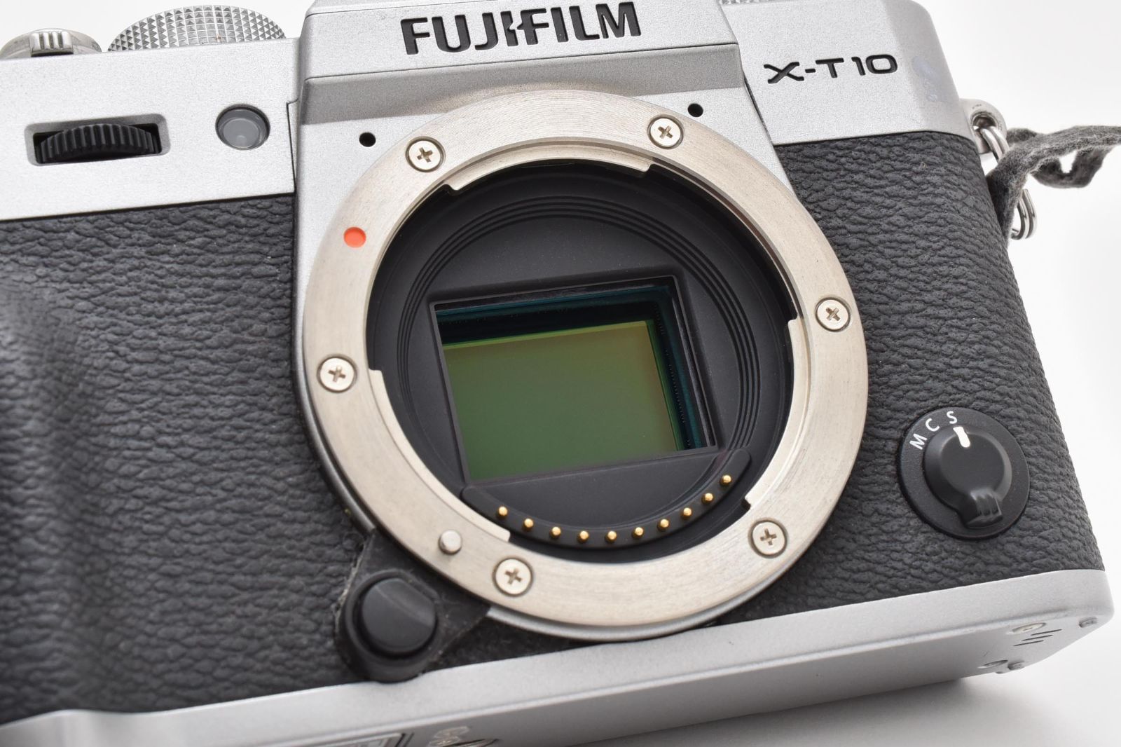 【ジャンク品】FUJIFILM X-T10 シルバー レンジファインダーカメラ ジャンク品】FUJIFILM X-T10 シルバーレンジファインダーカメラ