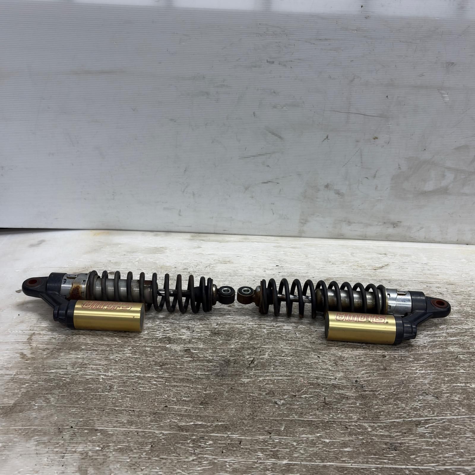 リアサスペンション