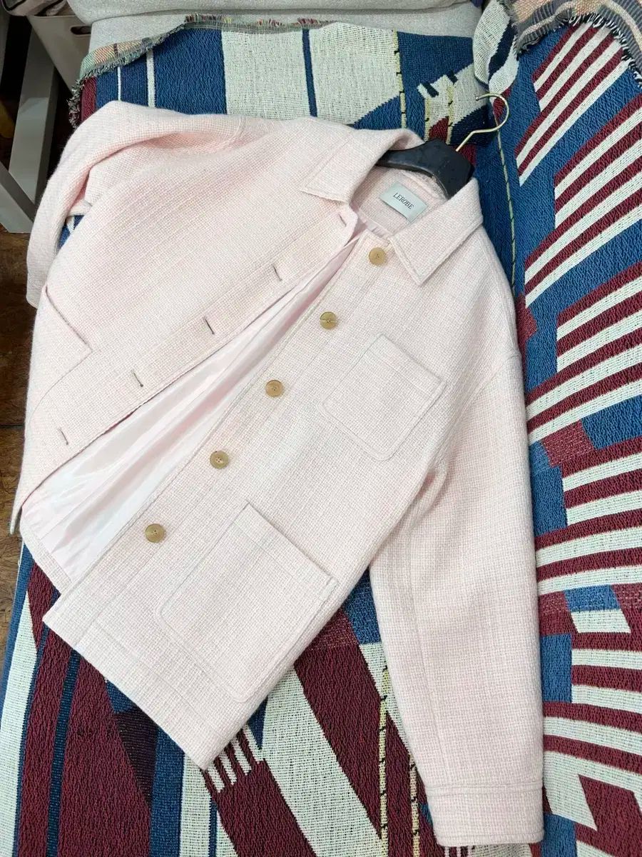 ロブルースロブ