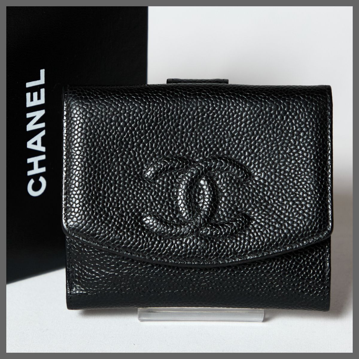 超美品！】CHANEL シャネル キャビアスキン ココマーク Wホック 二  