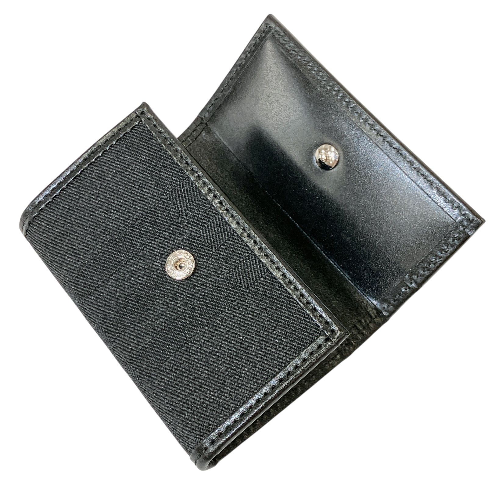 (新品未使用)バーバリー　ブラックレーベル　キーケース オリジナル R 未使用品！！BURBERRY ブラック レザー キーケース