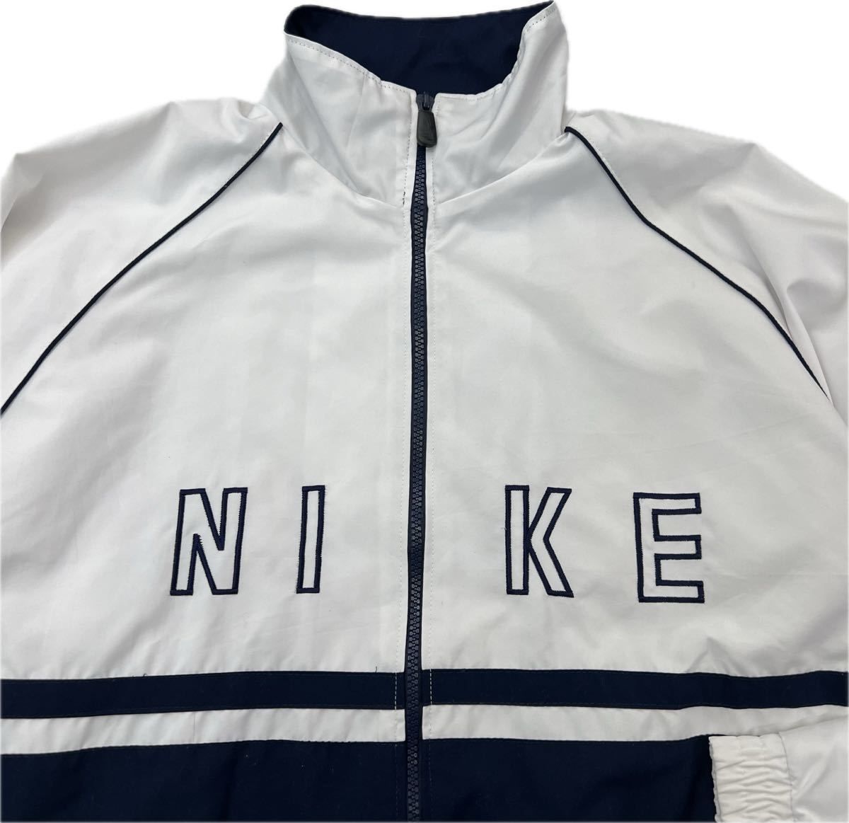 NIKE ☆ AIR 背中ロゴ スウッシュ ビンテージ ナイロンジャケット 