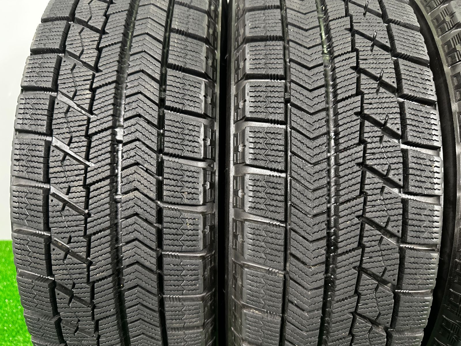 送料無料 155|65R14 ブリヂストン VRX 2020年製 4本 冬タイヤ スタッドレス TA603