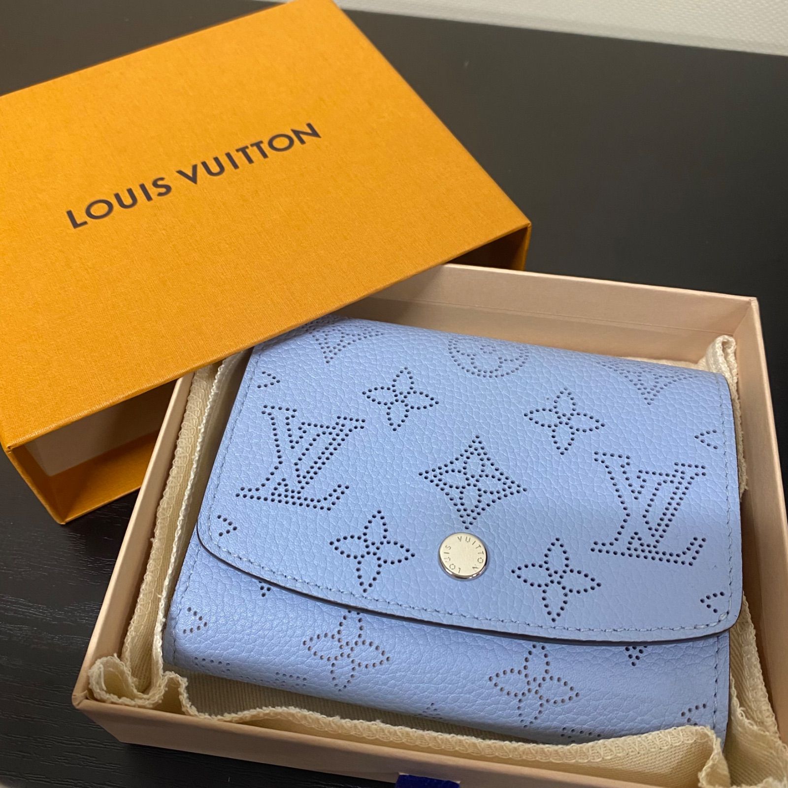 LOUIS VUITTON】 ルイヴィトン マヒナ イリス 極美品 二つ折り財布