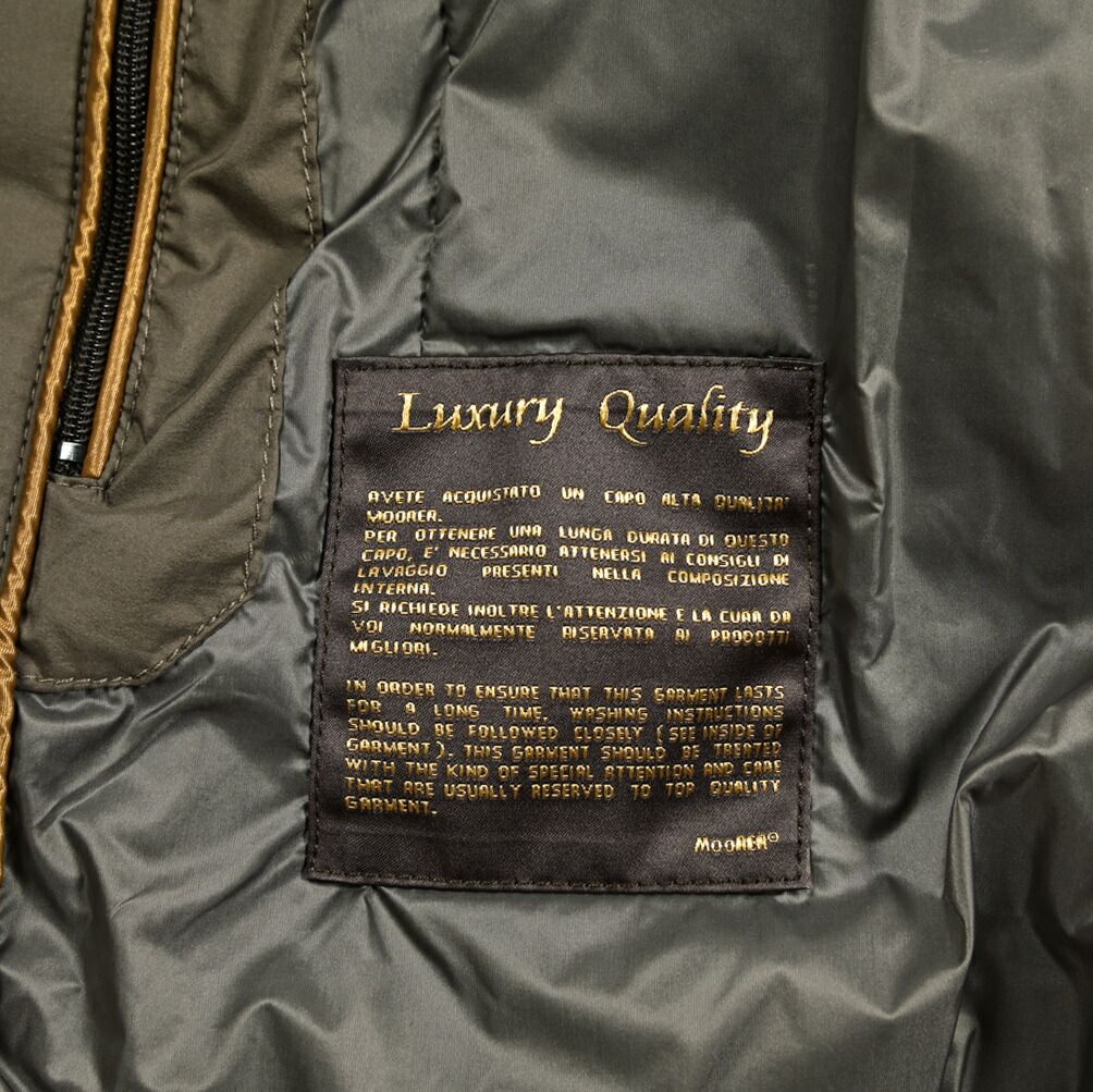 極美品 モンクレール GIEN ダウンベスト サイズ2 ブラック 4D112