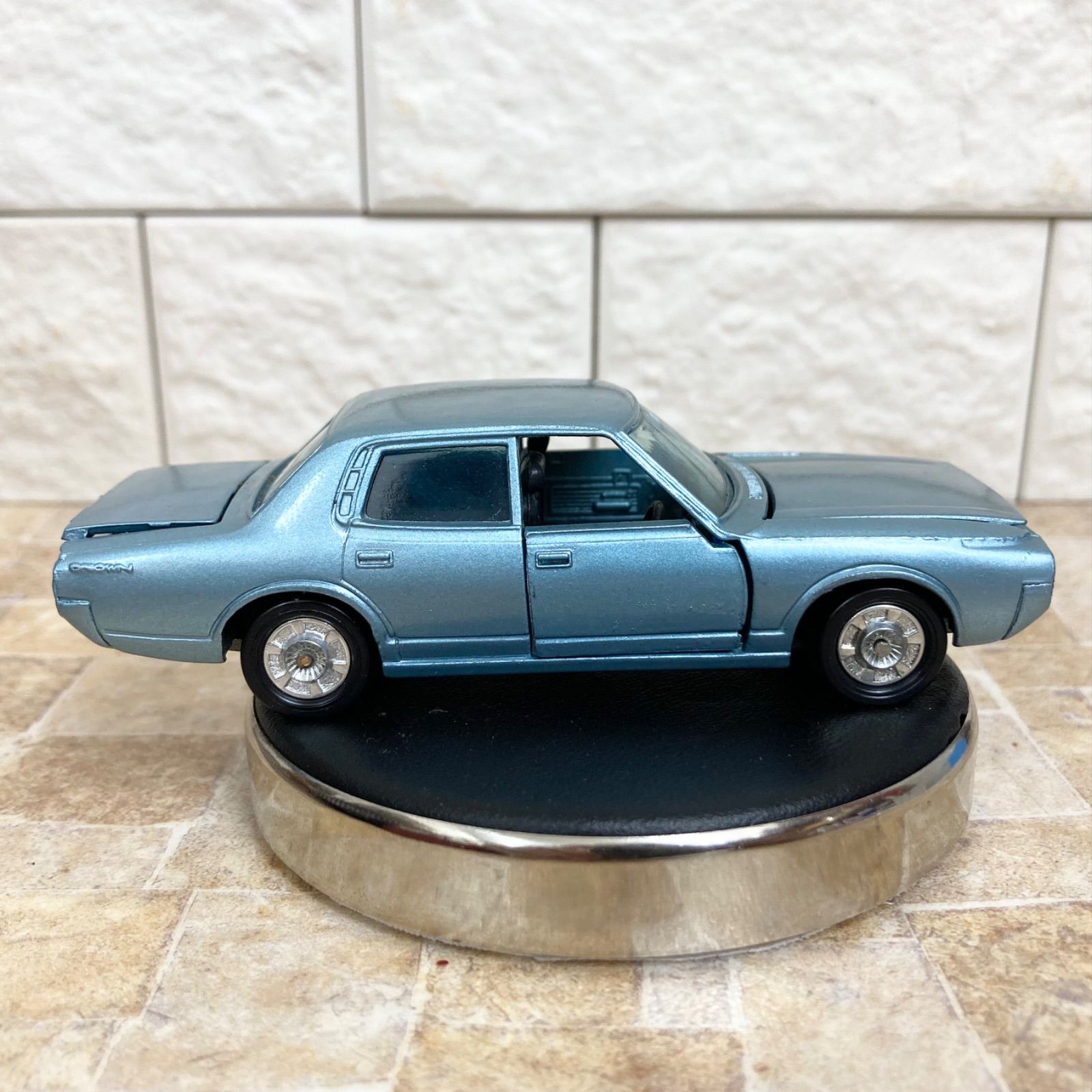 激レア・エラー】 トミカ 日本製 ニュークラウン 激レア・エラー