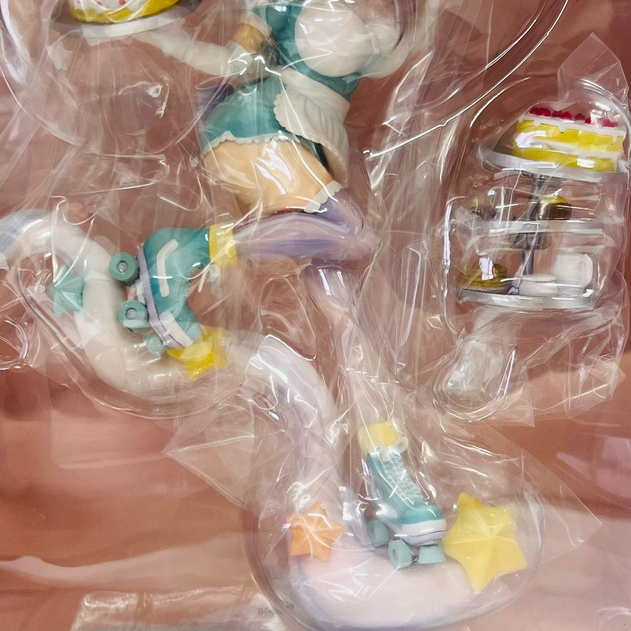 一番くじ すーぱーそに子 うぇいとれす A賞 プレミアムフィギュア 一番くじ すーぱーそに子～ふゅーちゃー☆うぇいとれす～｜一番