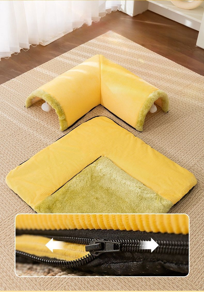 玩具 ポンポン付き