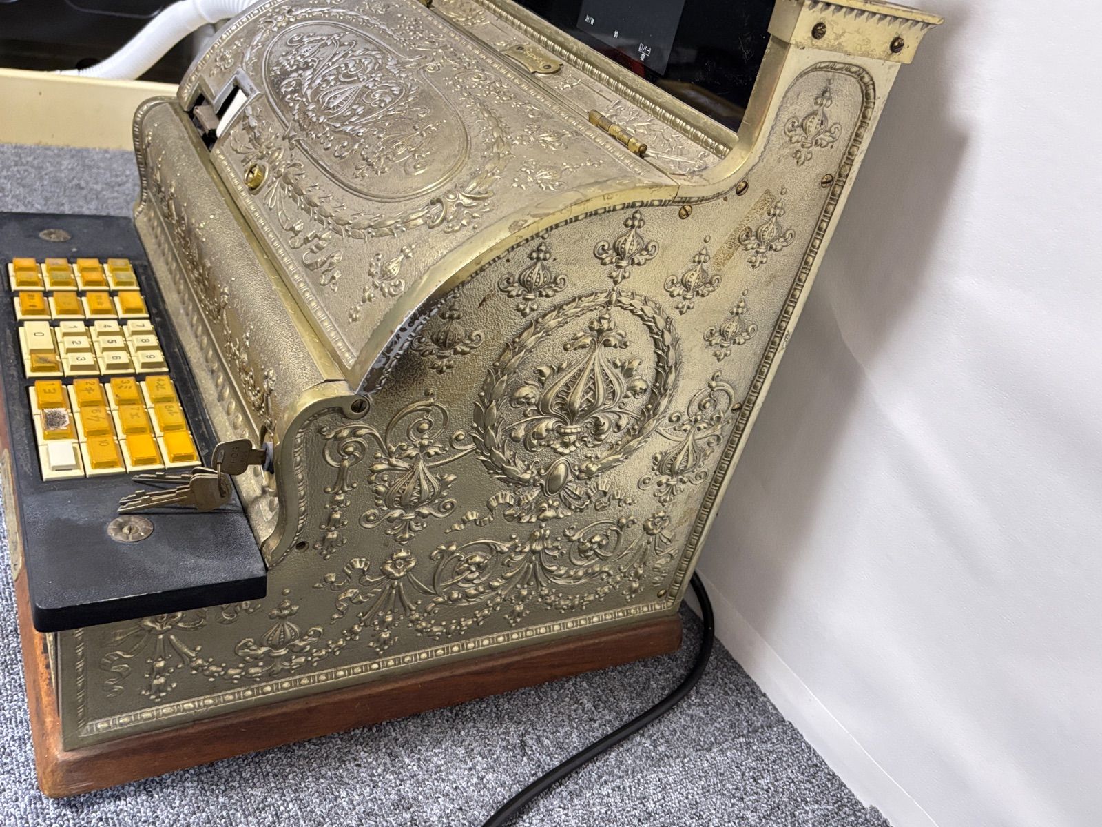 ジャンク】 ナショナル クラシック レジスター NCR 2114 通電確認済み