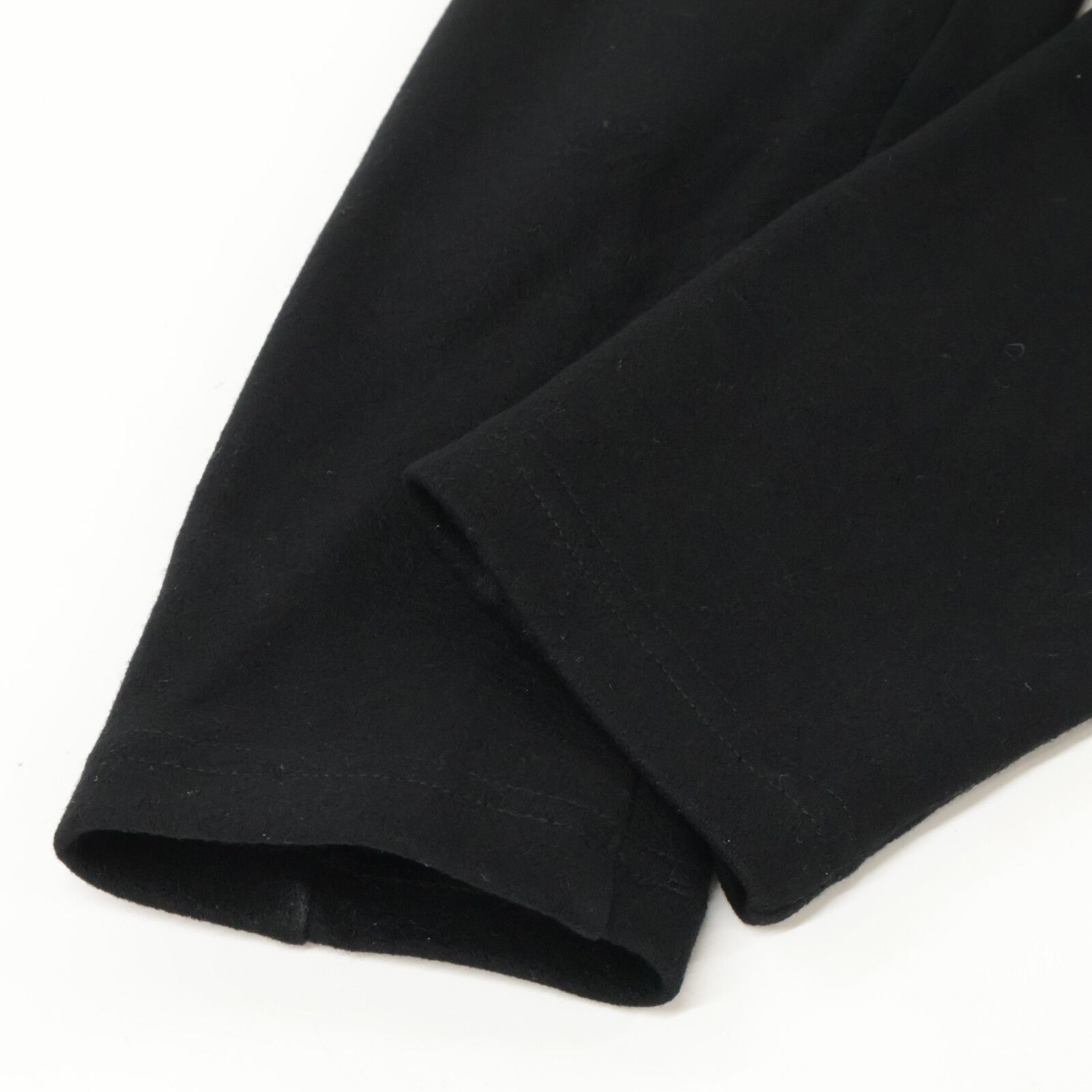 ﾌﾞﾗｯｸ ｳｰﾙ