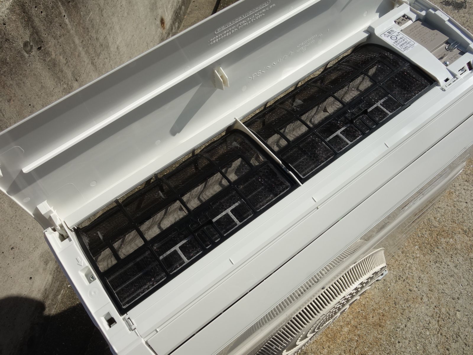 ルームエアコン