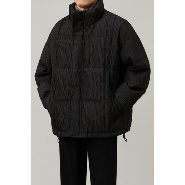 服 シンプル