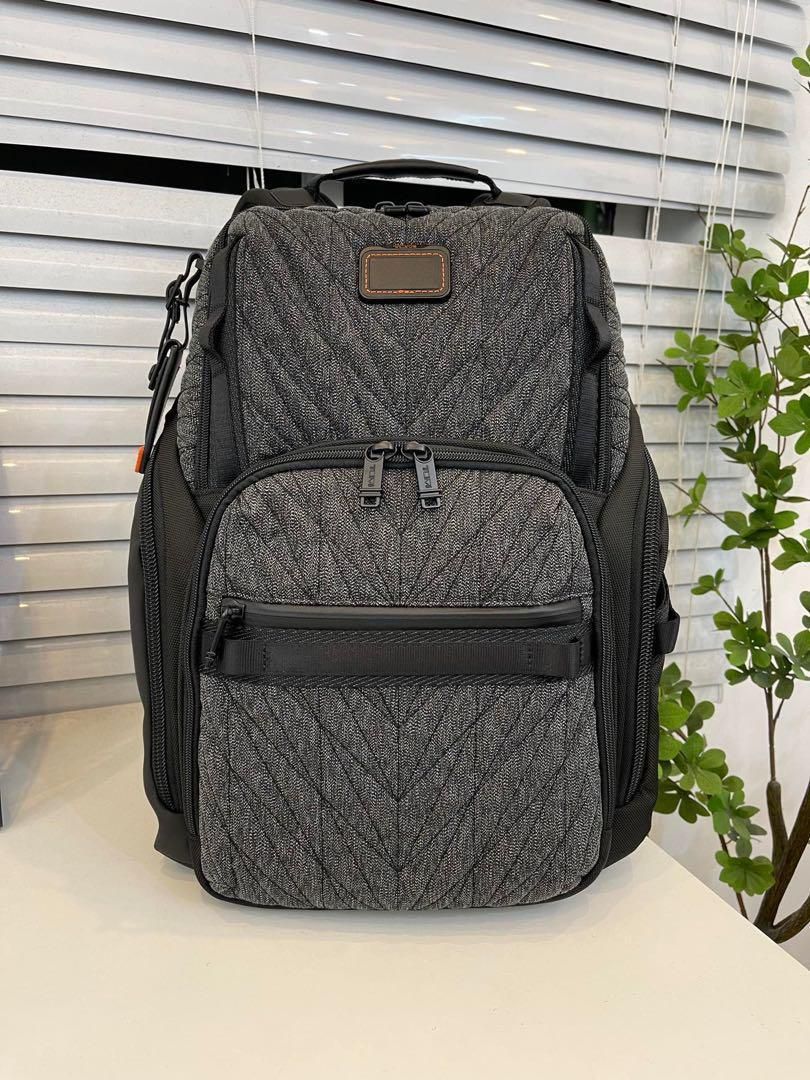 新品 TUMI ALPHA BRAVO「サーチ」バックパック グレーニット