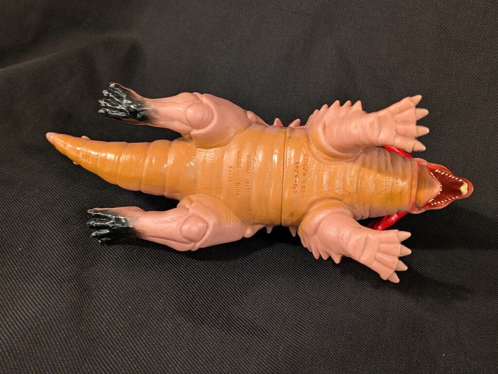 バンダイ ウルトラ怪獣シリーズ キングモーラット 104 - メルカリ