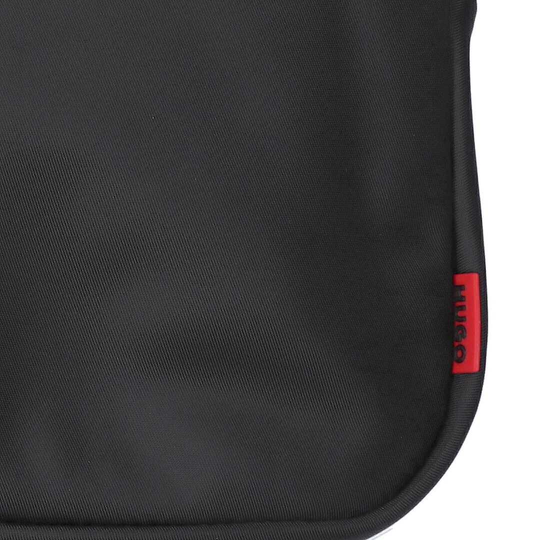 ✨新品未使用✨HUGOBOSS ショルダーバッグ クロスボディバッグ 赤 黒 ✨新品未使用✨HUGO ショルダーバッグ クロスボディバッグ 赤 黒