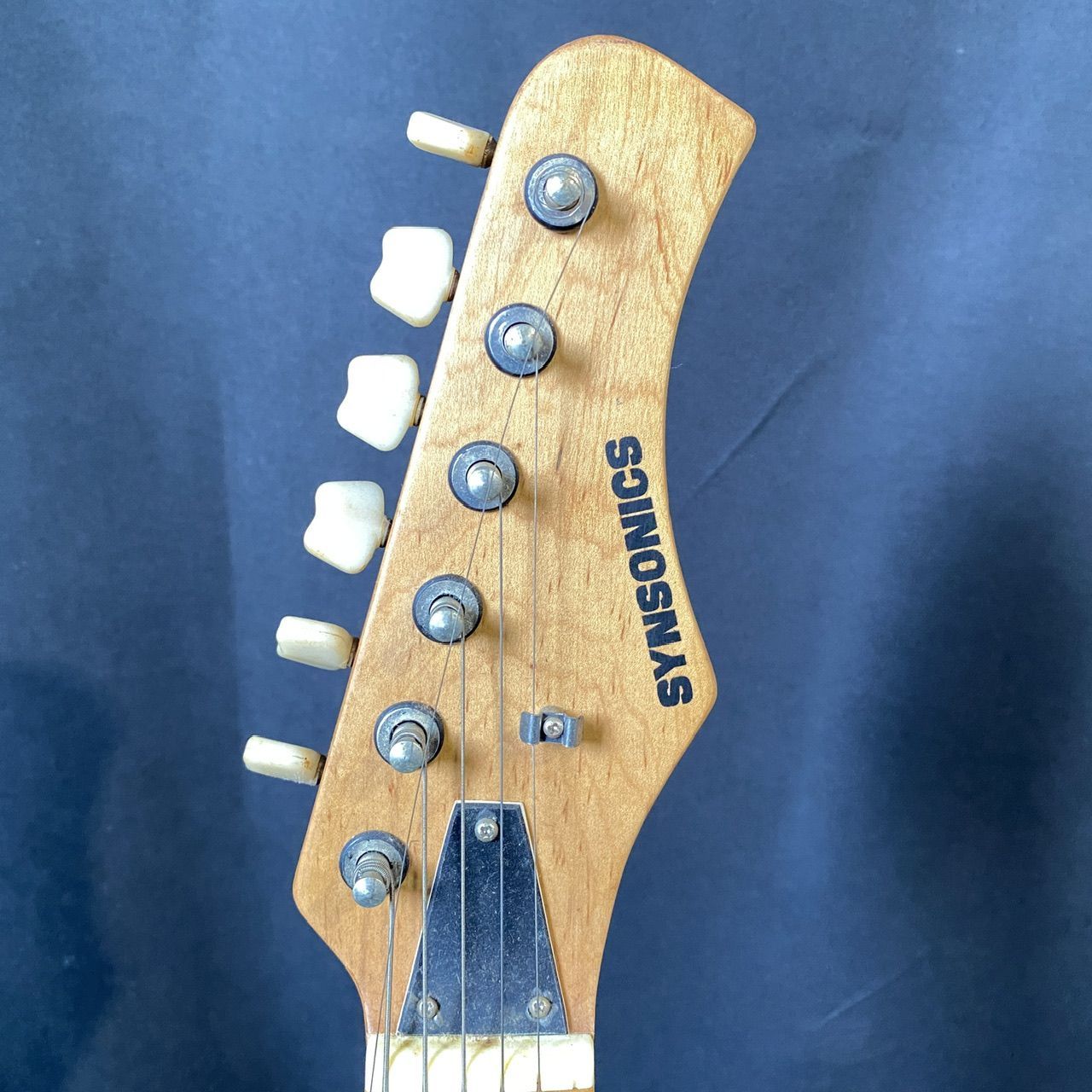 SYNSONICS シンソニックス エレキギター (管理番号：OKU10050/J4