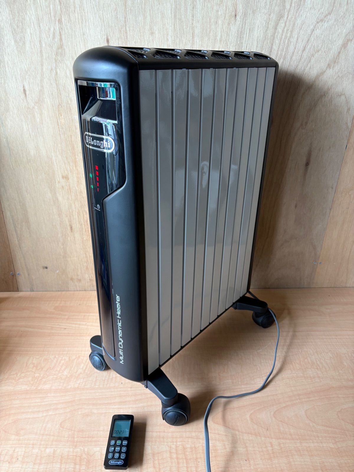 De Longhi デロンギ マルチダイナミックヒーター MDH15-BK リモ付き