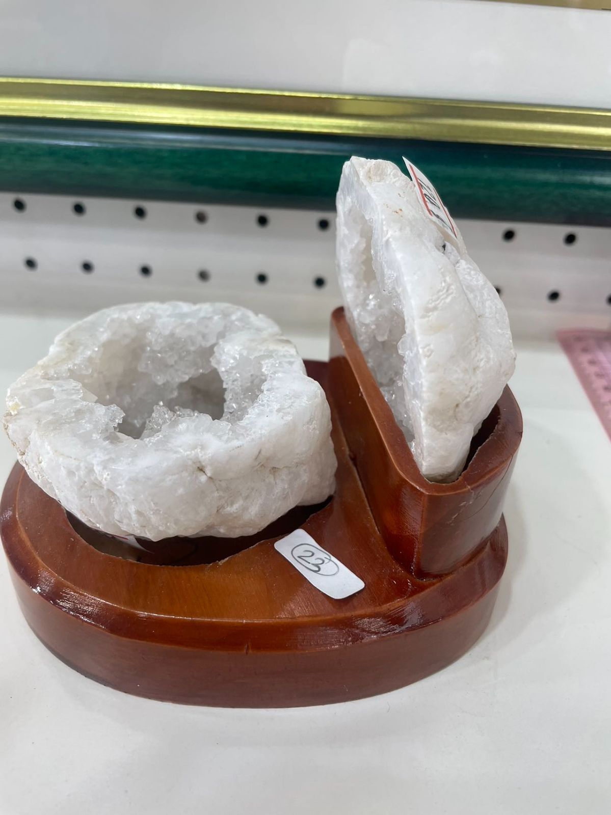 ブラジル産 トレジャーメノウ 台付き 瑪瑙 聚宝盆瑪瑙 置き物 天然石