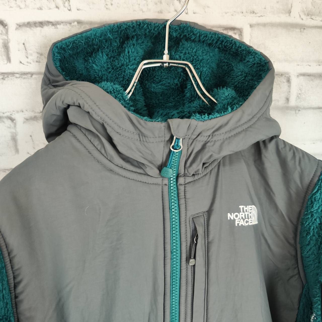 ノースフェイス THE NORTH FACE ボアジャケット グリーン ボックスロゴ 