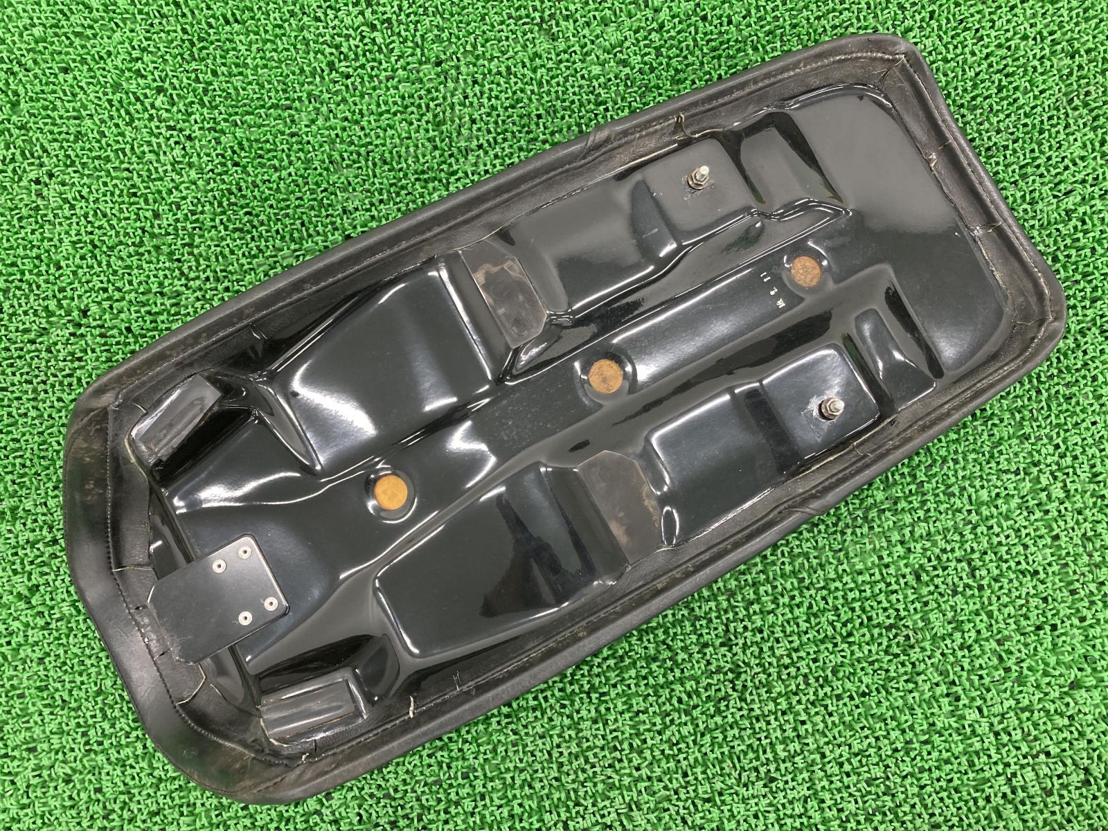 デイトナ製TW200 TW225 シート 社外 中古 バイク 部品 2JL DG07J デイトナ製TW200 TW225 シート 社外 中古 バイク 部品 2JL DG07J