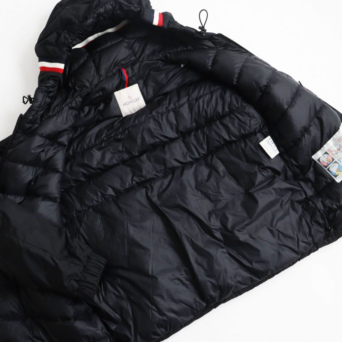 良品○22-23AW MONCLER モンクレール MELAMPYRE トリコロール ロゴワッペン付き フーデッドダウンジャケット ブラック 2  正規品 メンズ - メルカリ