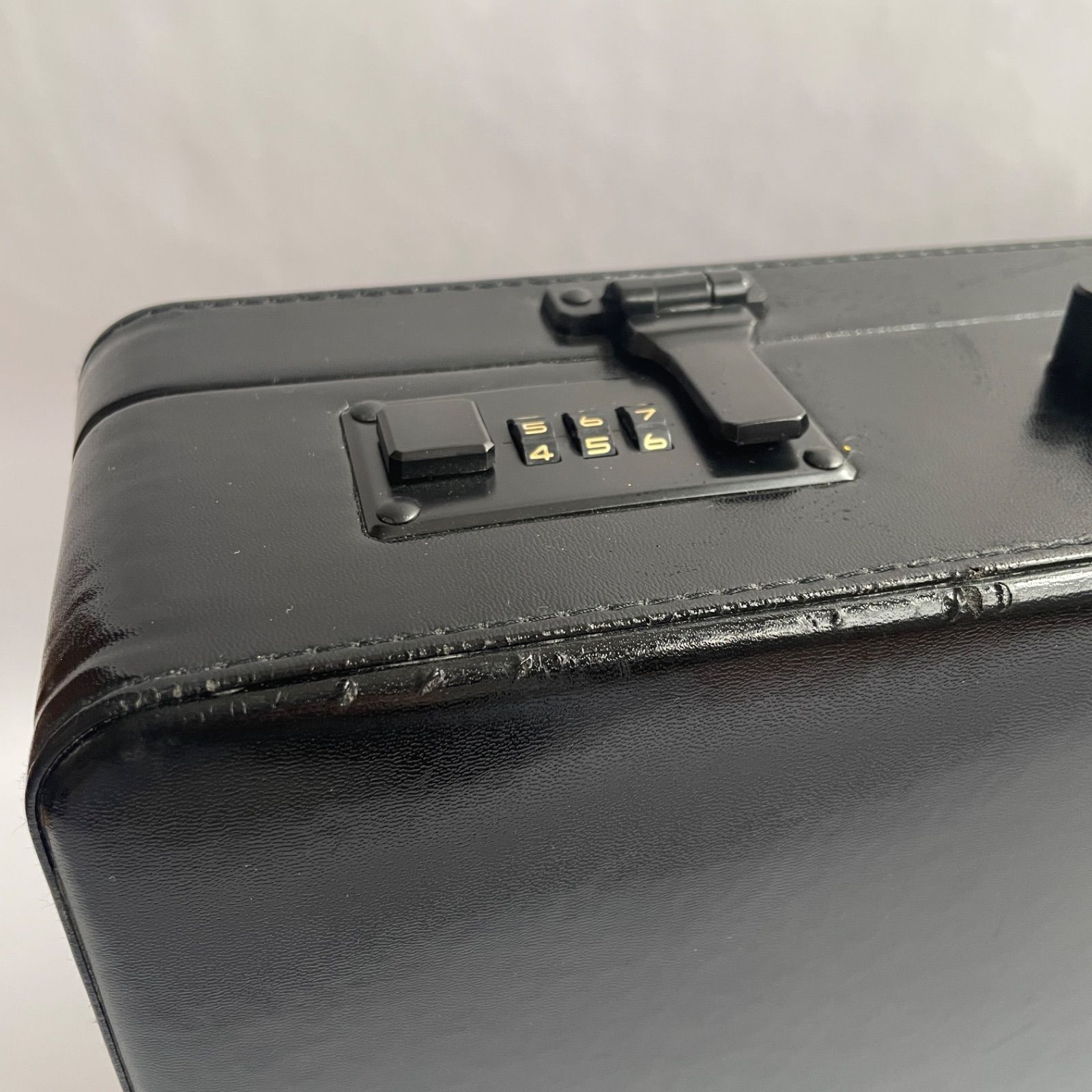 良 ヒコック HICKOK U.S.A ダイヤルロック アタッシュケース ブラック 