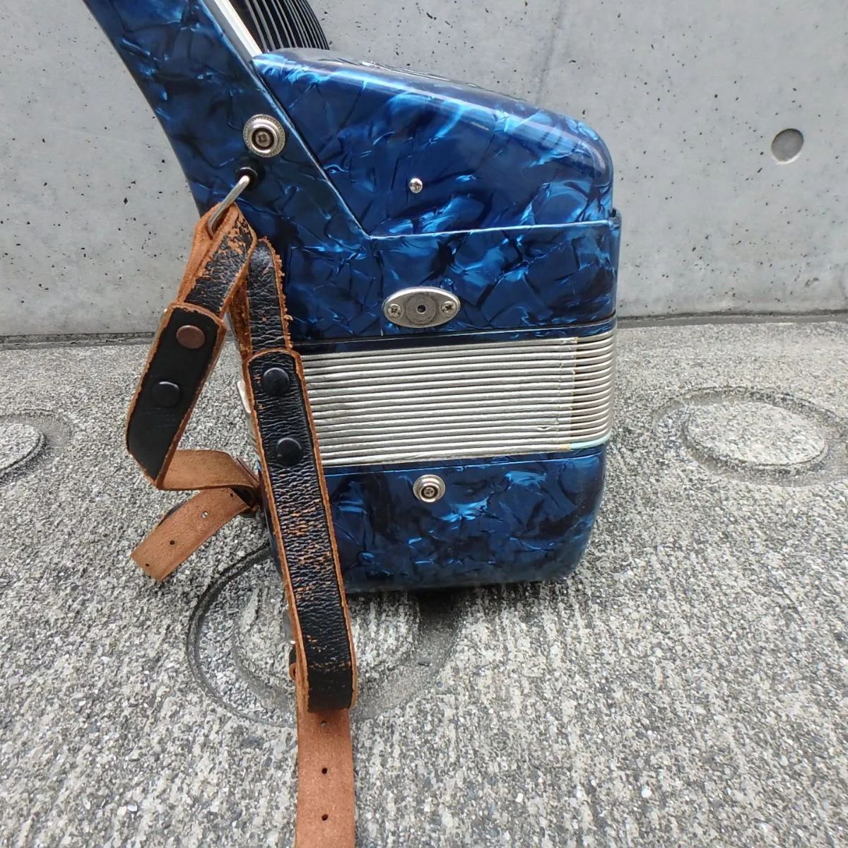 YMAHA ヤマハ アコーディオン tenor-32 ケースつき 楽器 学校備品 音楽