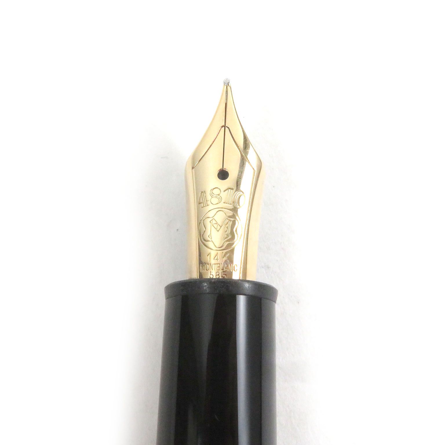 Mont Blanc 万年筆 黒　146 ペン先14k 00035036-01.jpg